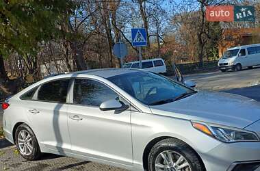 Седан Hyundai Sonata 2016 в Львове