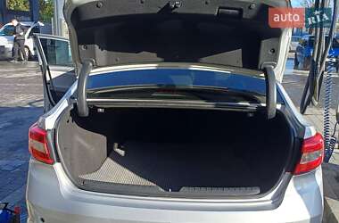 Седан Hyundai Sonata 2016 в Львове