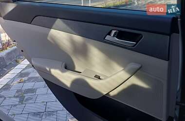 Седан Hyundai Sonata 2016 в Львове
