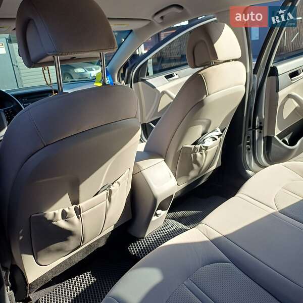 Седан Hyundai Sonata 2016 в Львове
