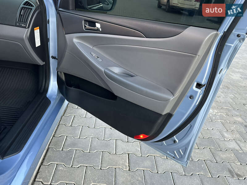 Седан Hyundai Sonata 2013 в Одессе фото 47 Седан Hyundai Sonata 2013 в Одессе