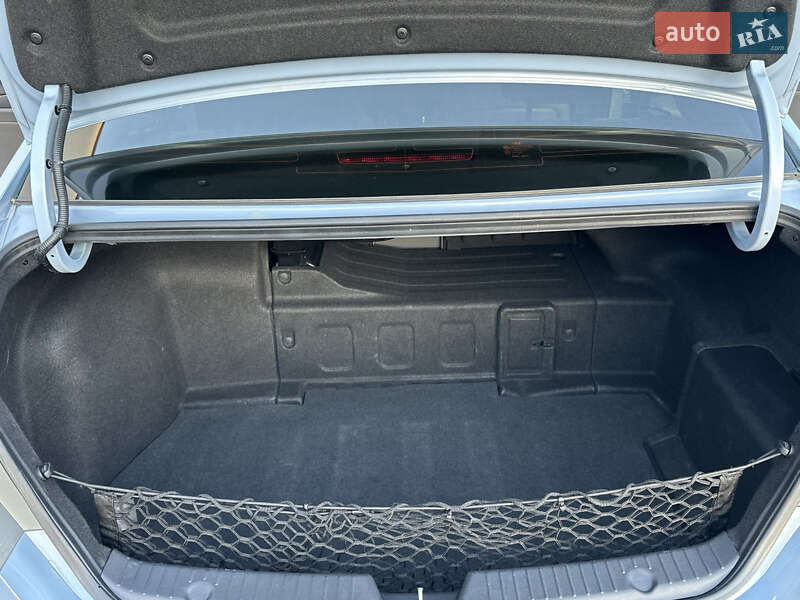 Седан Hyundai Sonata 2013 в Одессе фото 62 Седан Hyundai Sonata 2013 в Одессе