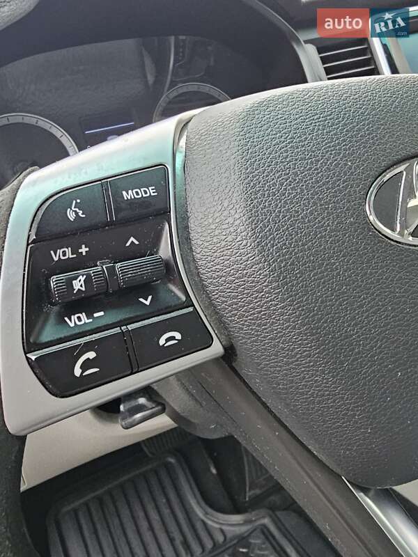 Седан Hyundai Sonata 2018 в Киеве фото 18 Седан Hyundai Sonata 2018 в Киеве