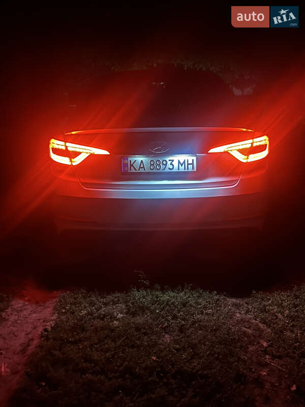 Седан Hyundai Sonata 2015 в Киеве