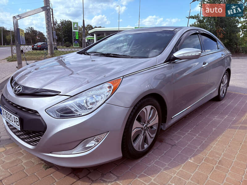 Седан Hyundai Sonata 2013 в Харькове фото Седан Hyundai Sonata 2013 в Харькове