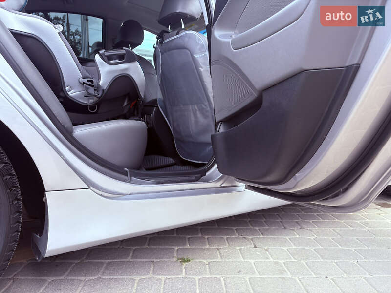 Седан Hyundai Sonata 2013 в Харькове фото 10 Седан Hyundai Sonata 2013 в Харькове