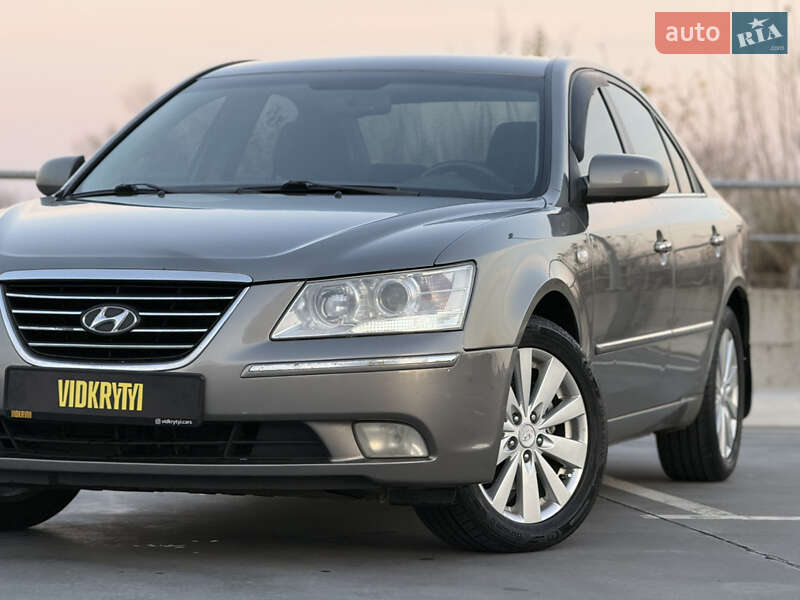 Седан Hyundai Sonata 2008 в Киеве