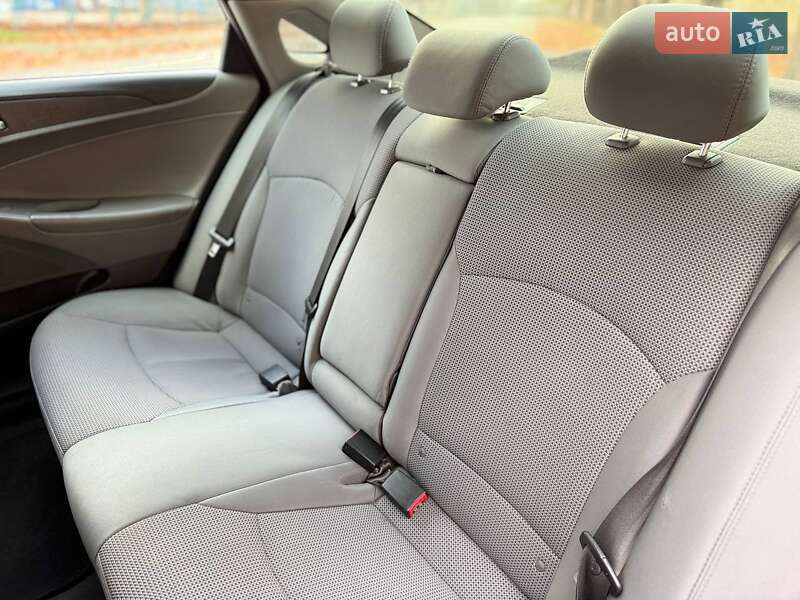 Седан Hyundai Sonata 2013 в Николаеве фото 17 Седан Hyundai Sonata 2013 в Николаеве