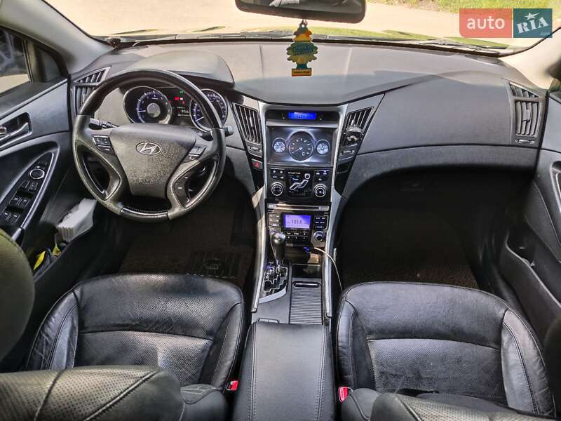 Седан Hyundai Sonata 2010 в Харькове