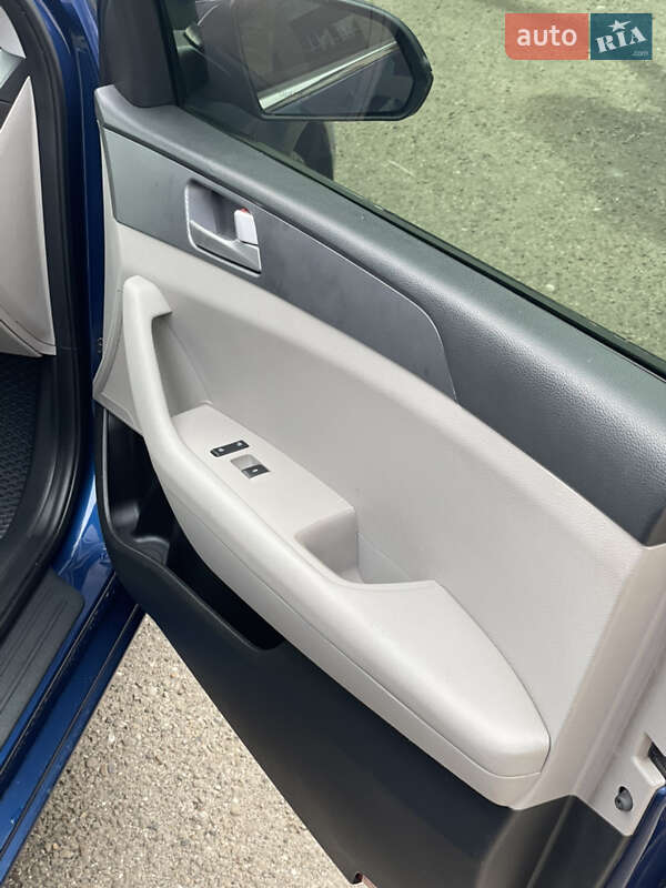 Седан Hyundai Sonata 2016 в Ивано-Франковске фото 14 Седан Hyundai Sonata 2016 в Ивано-Франковске