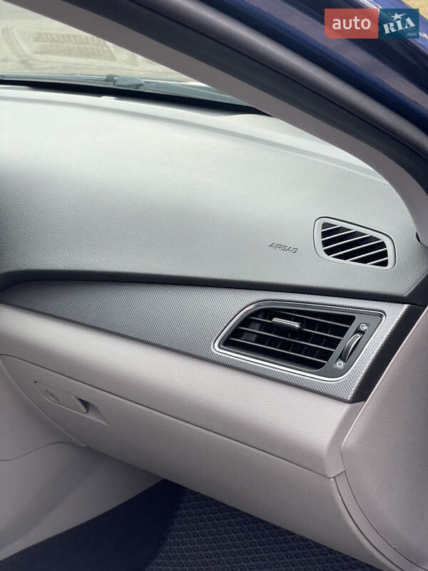 Седан Hyundai Sonata 2016 в Ивано-Франковске фото 16 Седан Hyundai Sonata 2016 в Ивано-Франковске