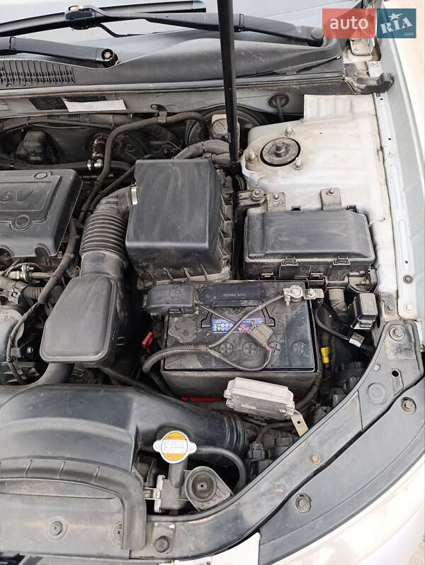 Седан Hyundai Sonata 2009 в Киеве