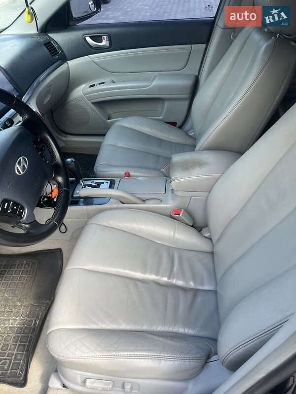 Седан Hyundai Sonata 2006 в Ирпене