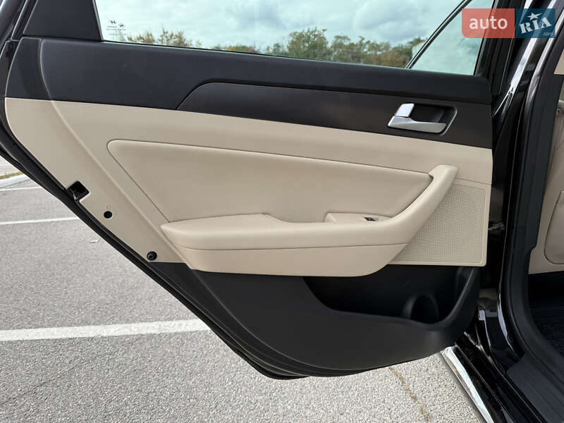 Седан Hyundai Sonata 2014 в Киеве фото 35 Седан Hyundai Sonata 2014 в Киеве