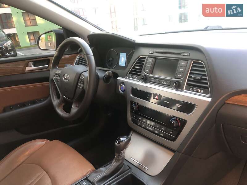 Седан Hyundai Sonata 2015 в Киеве