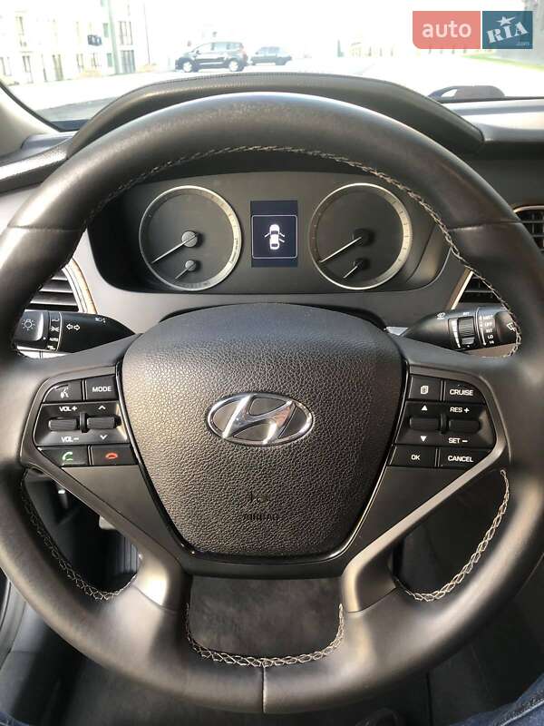 Седан Hyundai Sonata 2015 в Киеве