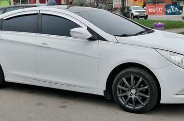 Седан Hyundai Sonata 2015 в Чернігові