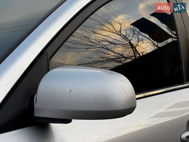 Седан Hyundai Sonata 2009 в Ахтырке