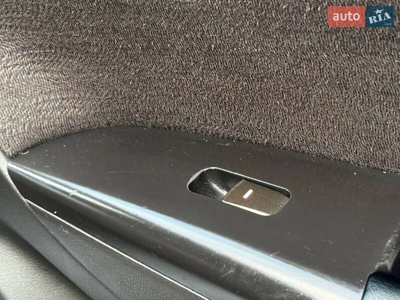 Седан Hyundai Sonata 2009 в Ахтырке