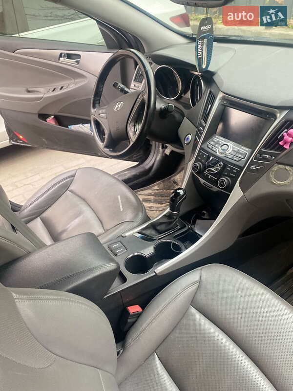Седан Hyundai Sonata 2014 в Тернополі