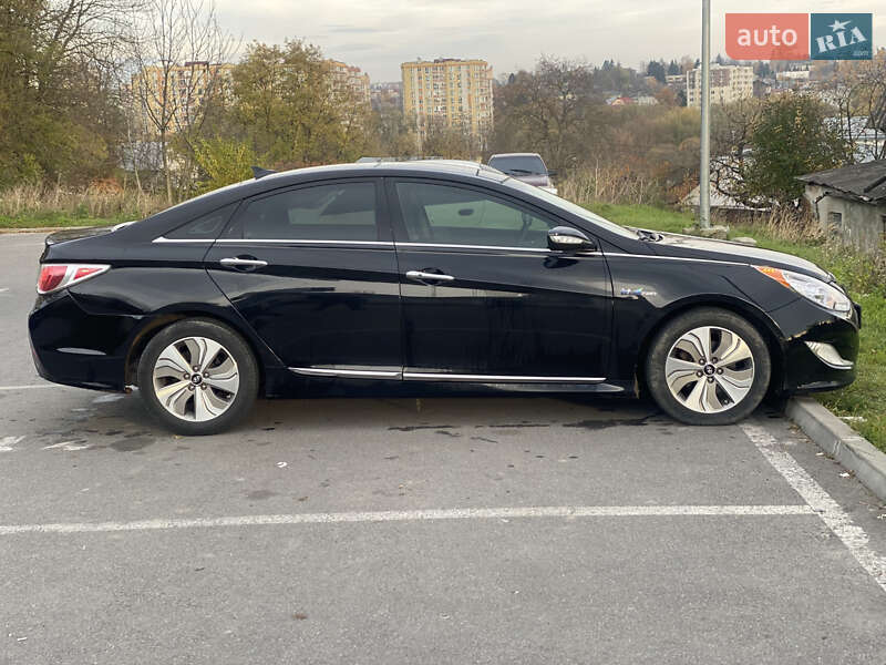 Седан Hyundai Sonata 2014 в Тернополі