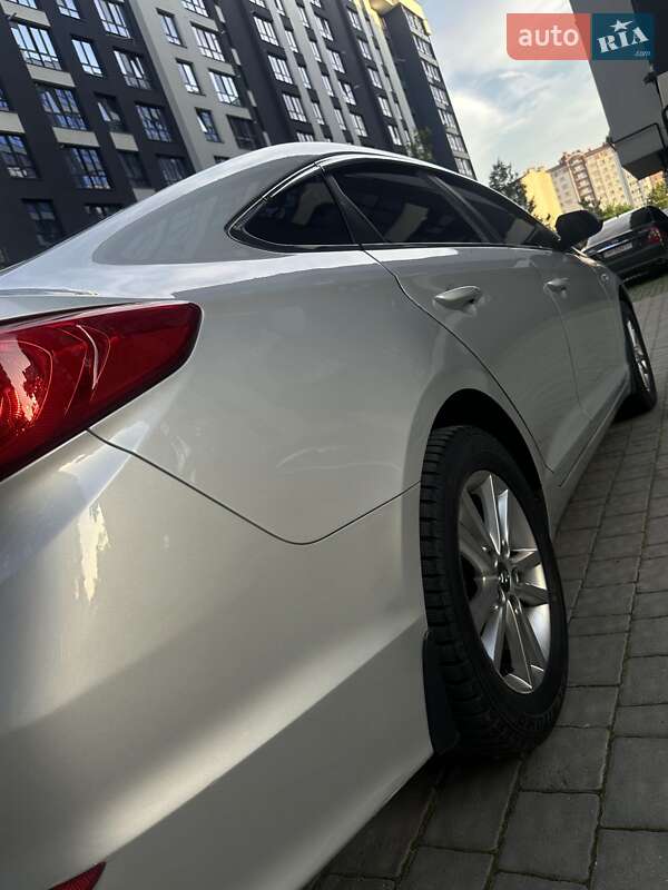 Седан Hyundai Sonata 2016 в Калуші фото 15 Седан Hyundai Sonata 2016 в Калуші