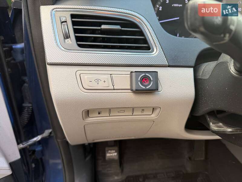 Седан Hyundai Sonata 2016 в Києві