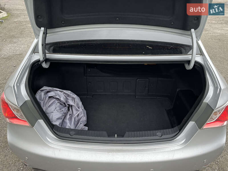 Седан Hyundai Sonata 2014 в Харкові