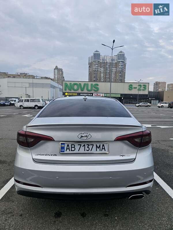 Седан Hyundai Sonata 2015 в Києві