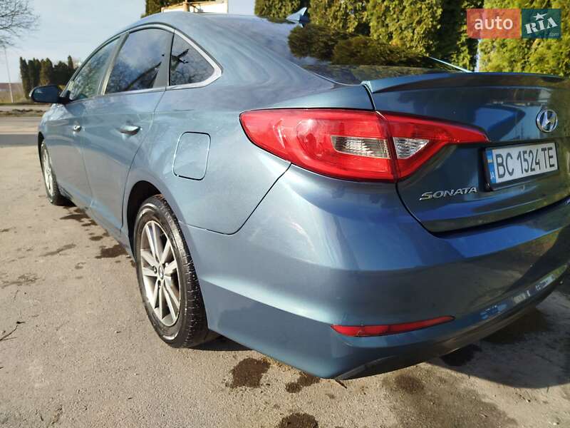 Седан Hyundai Sonata 2016 в Почаеве