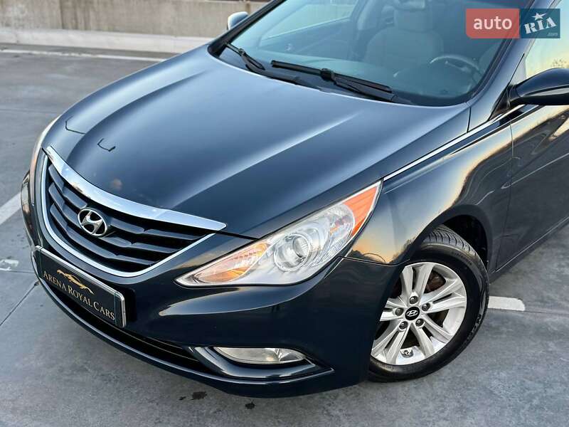 Седан Hyundai Sonata 2013 в Киеве