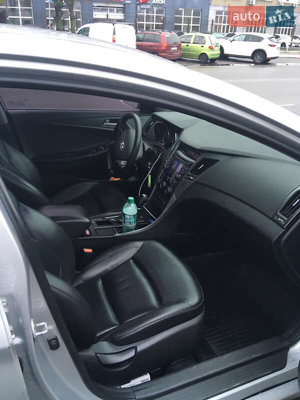 Седан Hyundai Sonata 2013 в Одессе