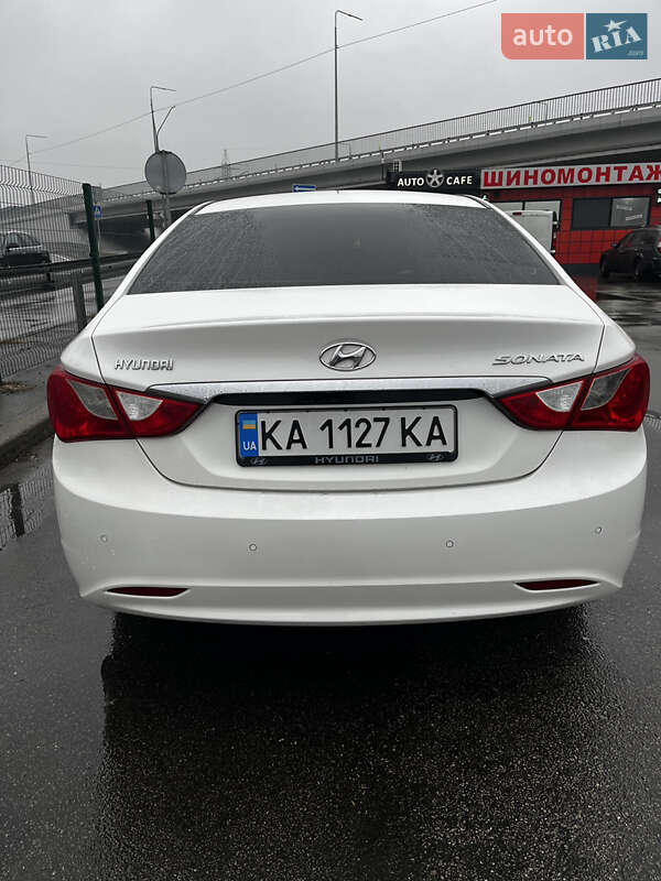 Седан Hyundai Sonata 2012 в Киеве
