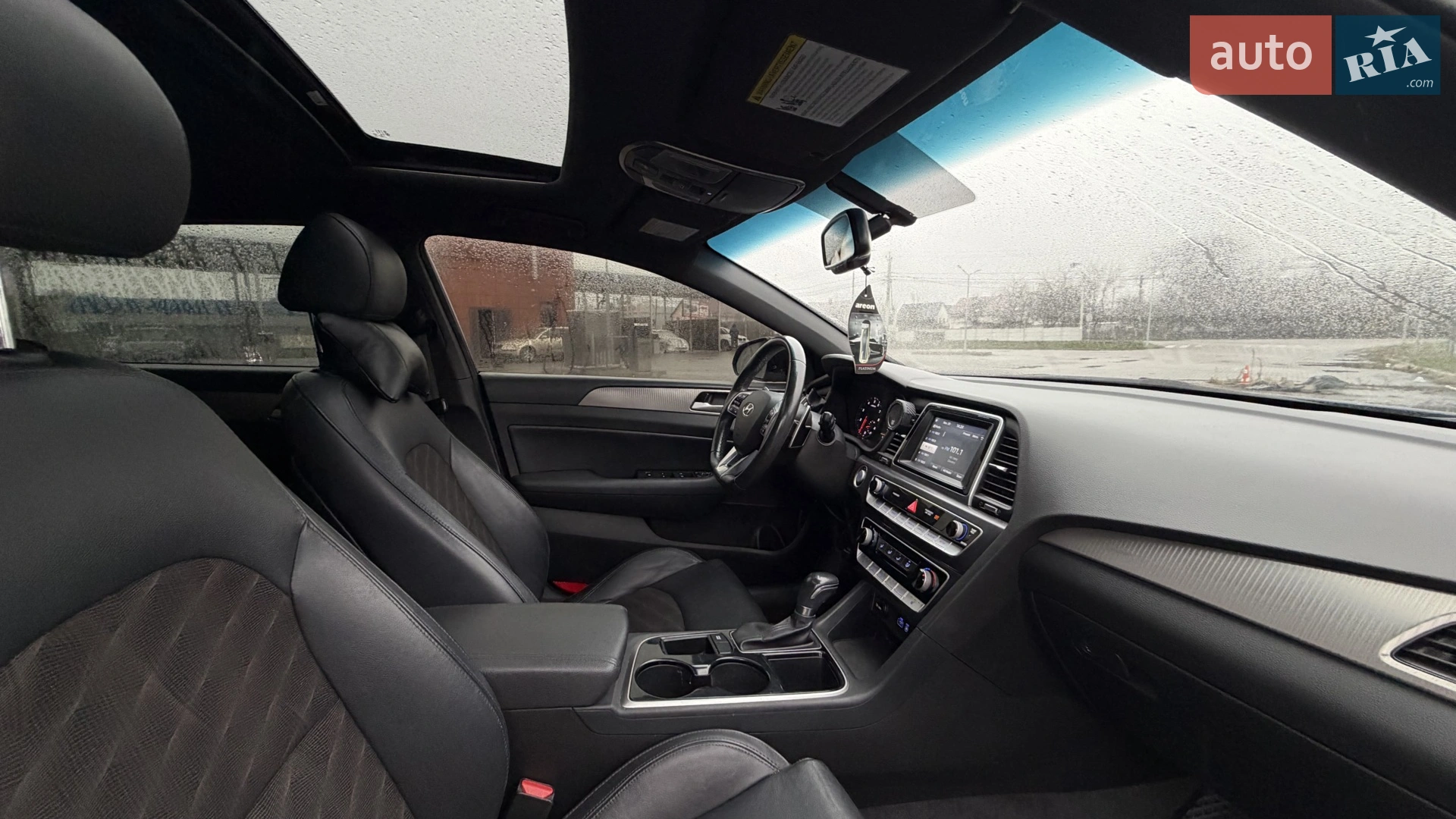 2017 Hyundai Sonata - мініатюра 10