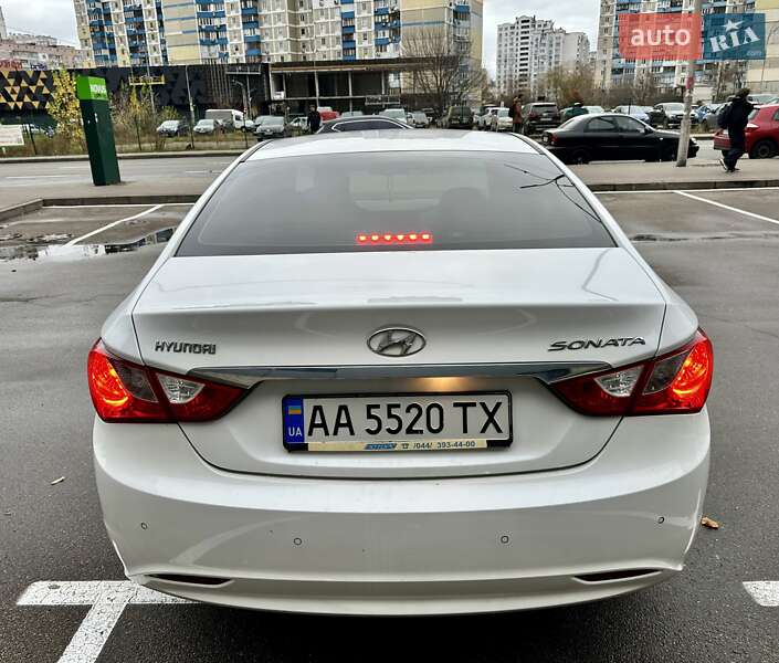 Седан Hyundai Sonata 2011 в Киеве
