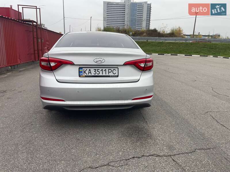 Седан Hyundai Sonata 2017 в Киеве