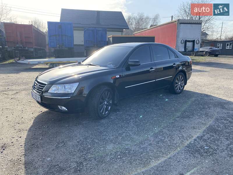 Седан Hyundai Sonata 2009 в Днепре