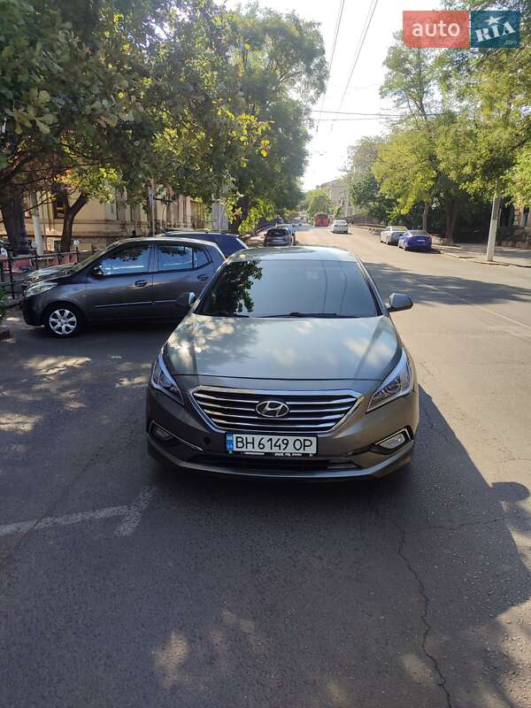Седан Hyundai Sonata 2016 в Одессе