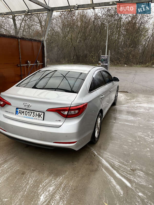 Седан Hyundai Sonata 2014 в Бердичеве