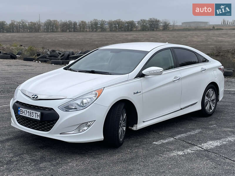 Hyundai Sonata 2013