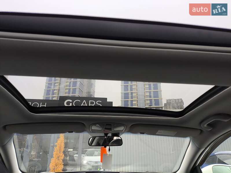 Седан Hyundai Sonata 2010 в Киеве