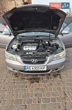 Седан Hyundai Sonata 2006 в Кривом Роге
