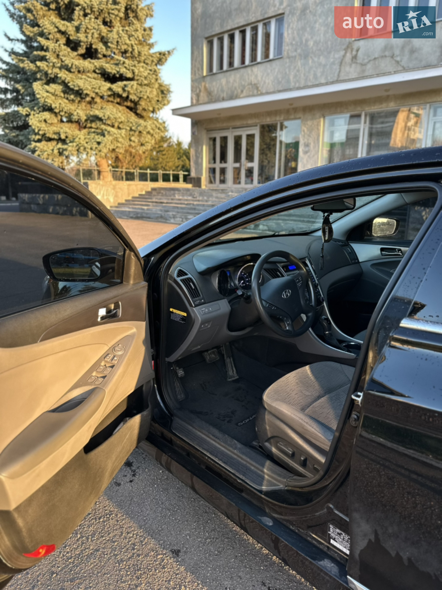 2012 Hyundai Sonata - мініатюра 12