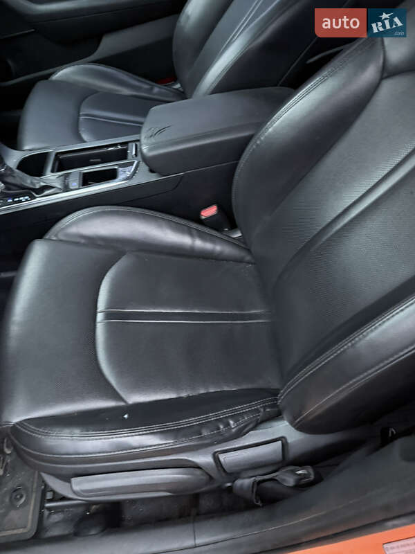 Седан Hyundai Sonata 2016 в Киеве