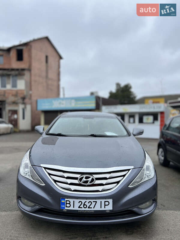 Hyundai Sonata 2010