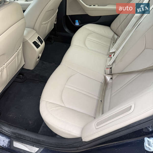 Седан Hyundai Sonata 2017 в Десне