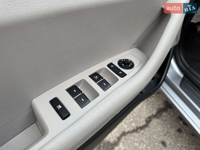 Седан Hyundai Sonata 2016 в Киеве фото 35 Седан Hyundai Sonata 2016 в Киеве