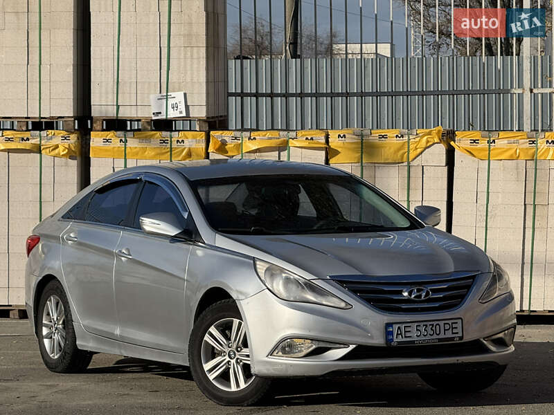 Седан Hyundai Sonata 2014 в Дніпрі