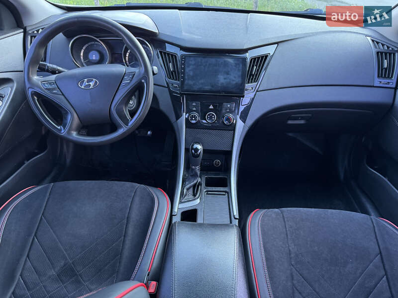 Седан Hyundai Sonata 2014 в Дніпрі