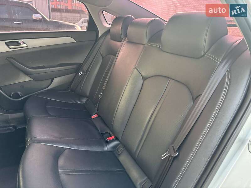 Седан Hyundai Sonata 2018 в Киеве